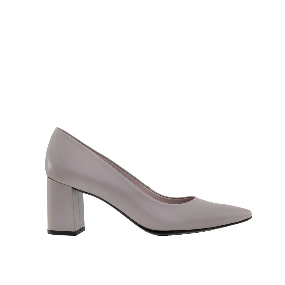 womens grey dress shoes Swoop Leather Ballet Slipper | Silver | Size 8.5 main image 0