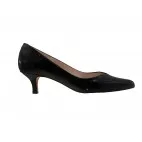V-cut low heel NOA black patent leather